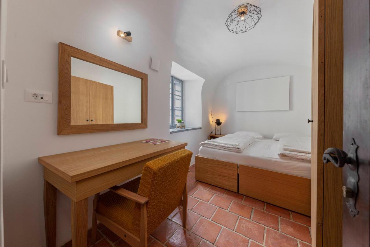 Apartma Jenkova Rezidenca Kranj Esterno foto