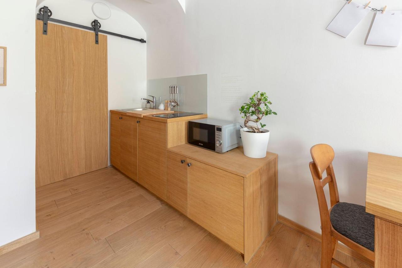 Apartma Jenkova Rezidenca Kranj Esterno foto